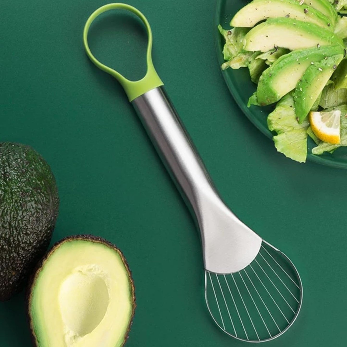 Avocado Slicer Tool — 3-in-1 Multifunctional Cutter